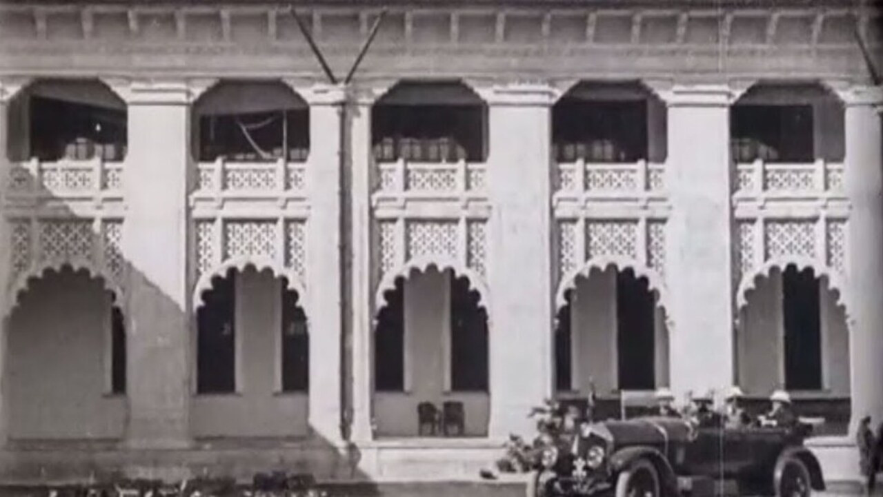 Edward Prince of Wales' Tour of India: Bikaner, Lucknow, Benares, Nepal and Great Tiger Shoot backdrop