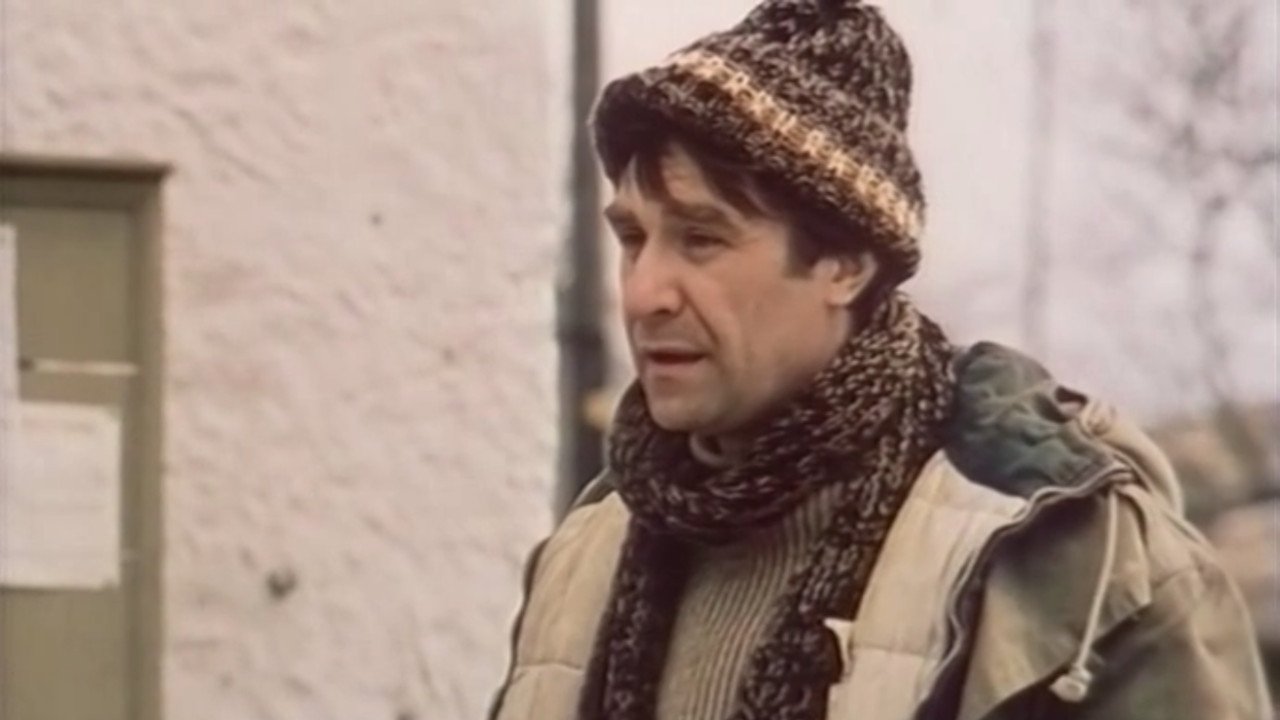 Apple in the Palm backdrop