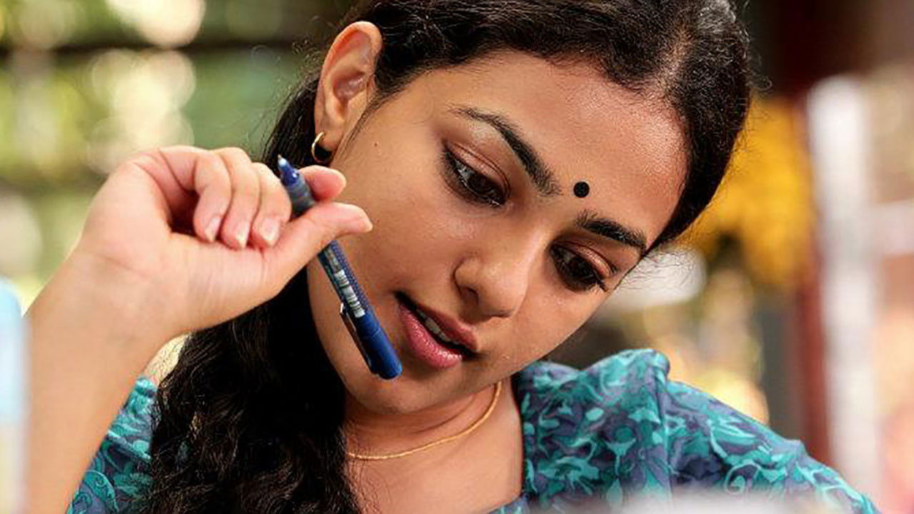 Thalsamayam Oru Penkutty backdrop