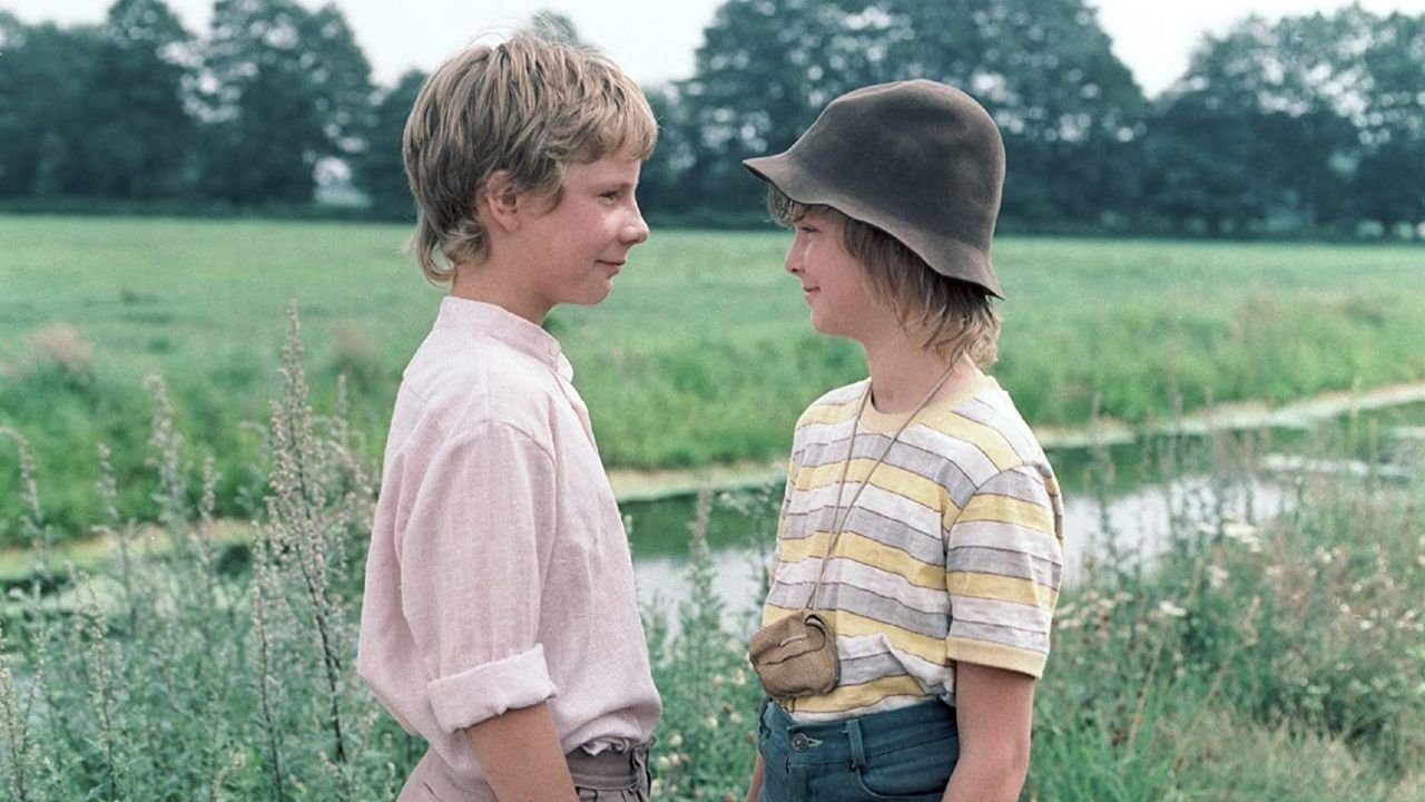 Holiday Storm backdrop