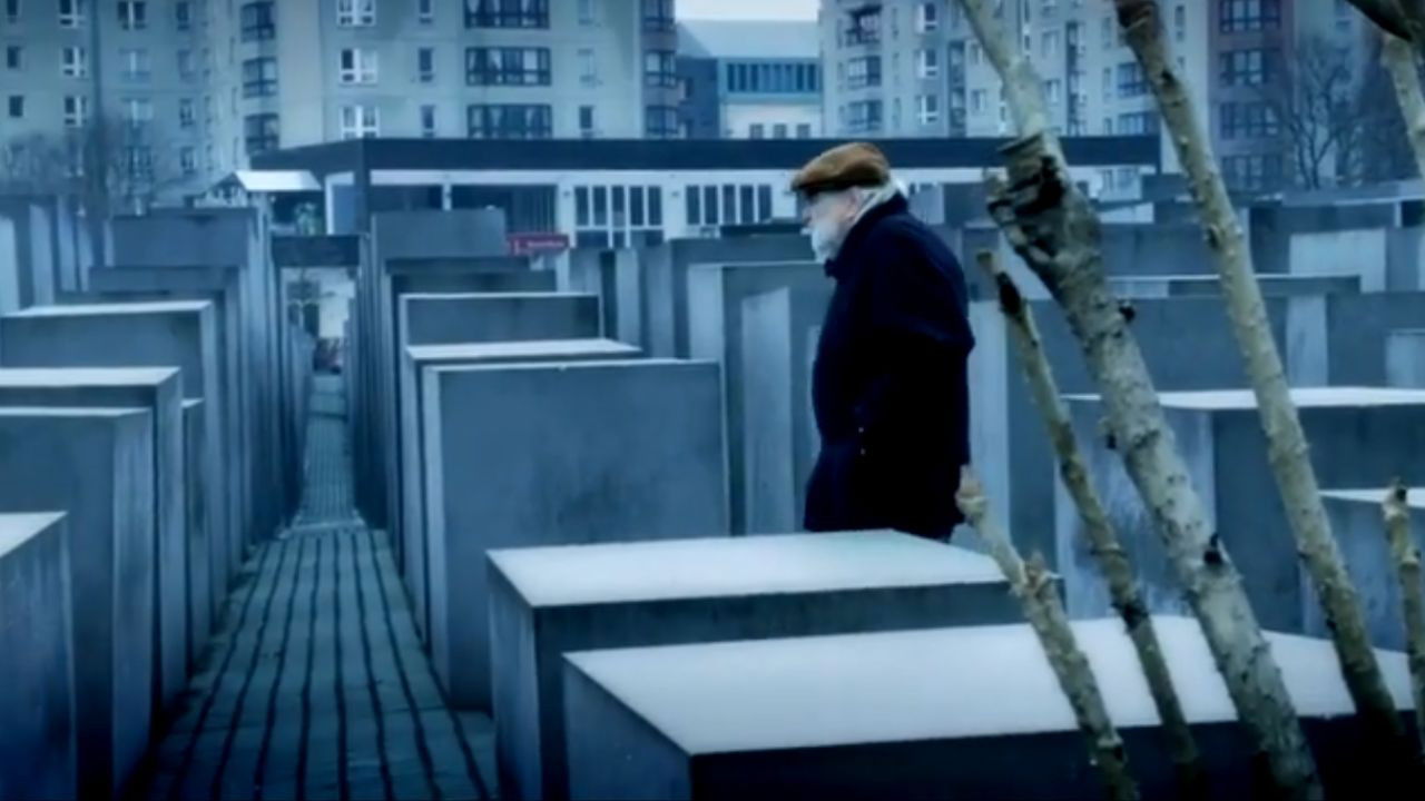 Osvaldo Bayer “La livertá” backdrop