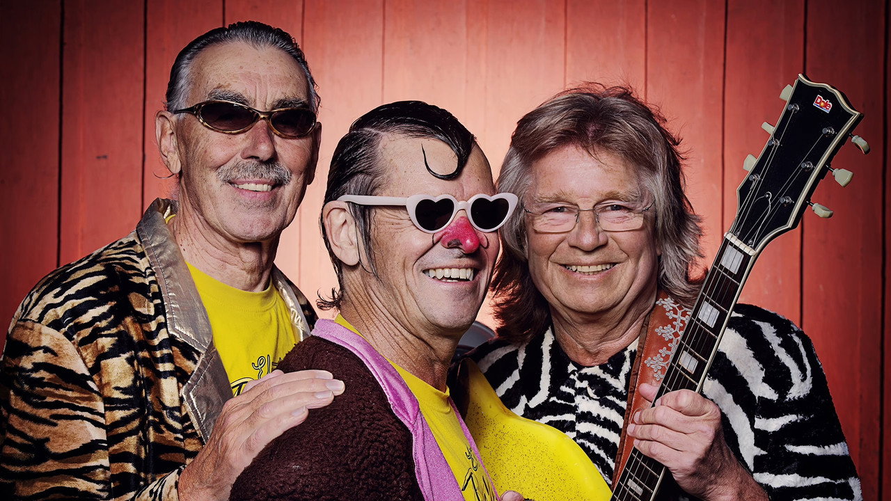 Electric Banana Band backdrop