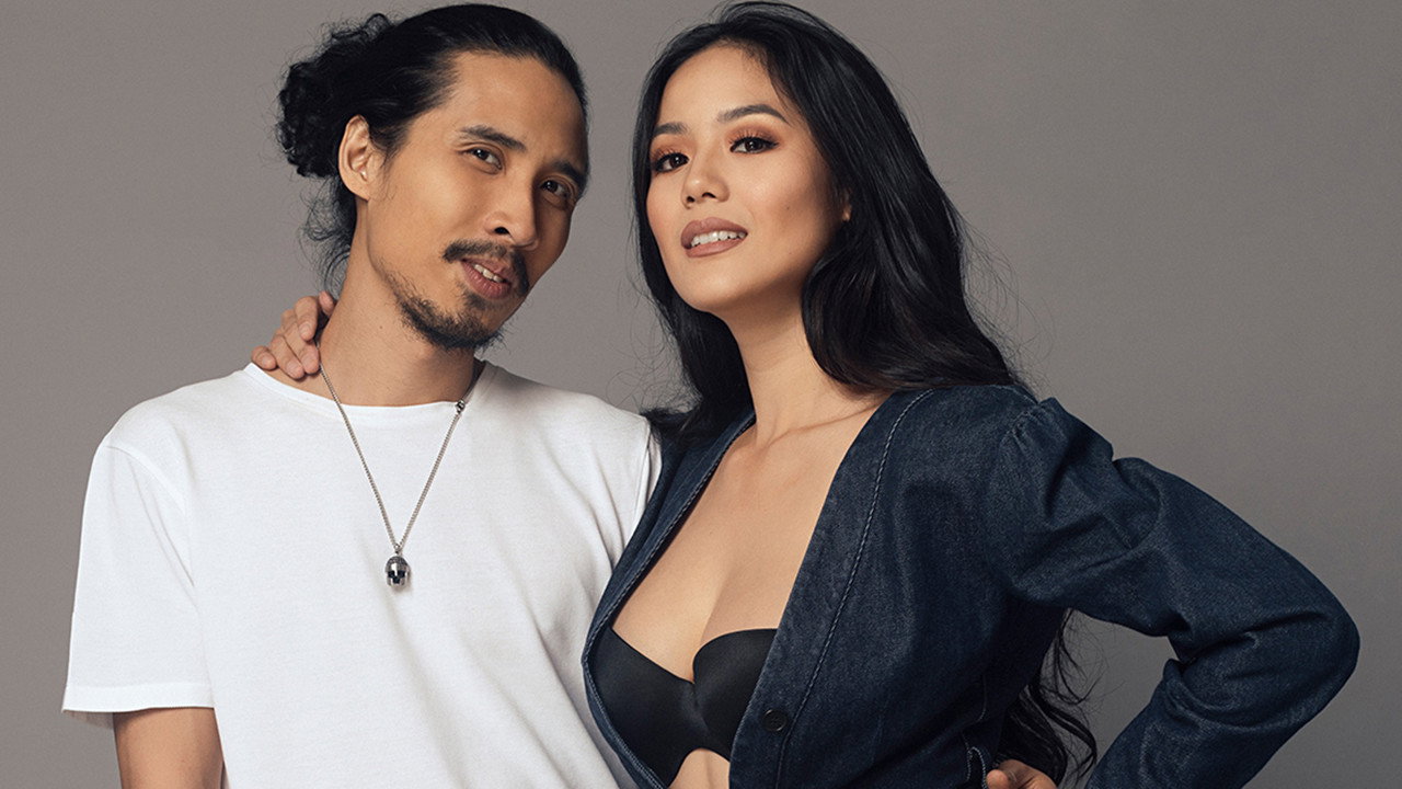 The Hopeful Romantic backdrop