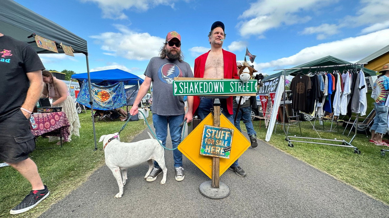 My Dead Summer backdrop