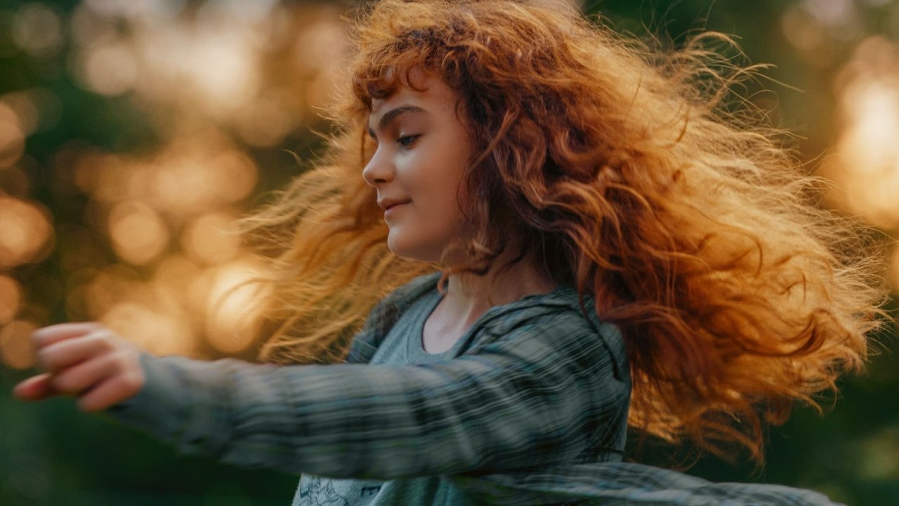 Love According to Dalva backdrop