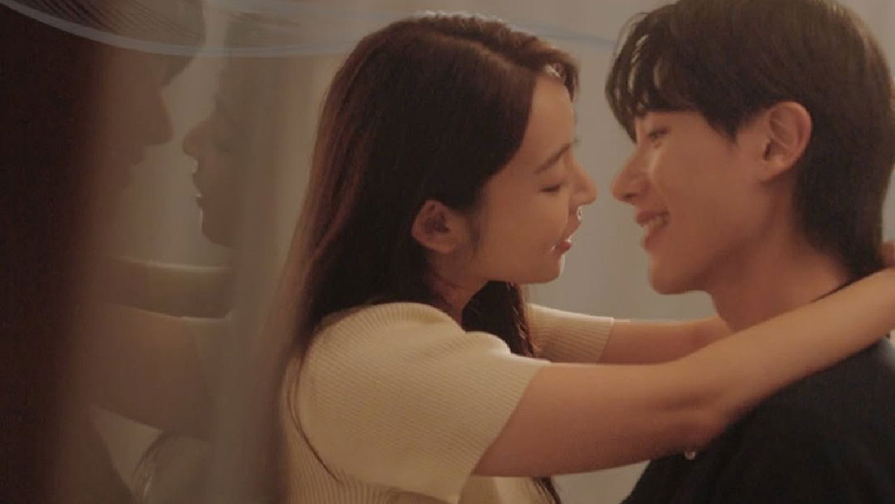 Time-Leap Romance: Revenge Swap backdrop