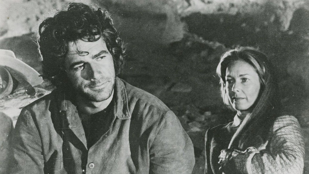 Molly and Lawless John backdrop