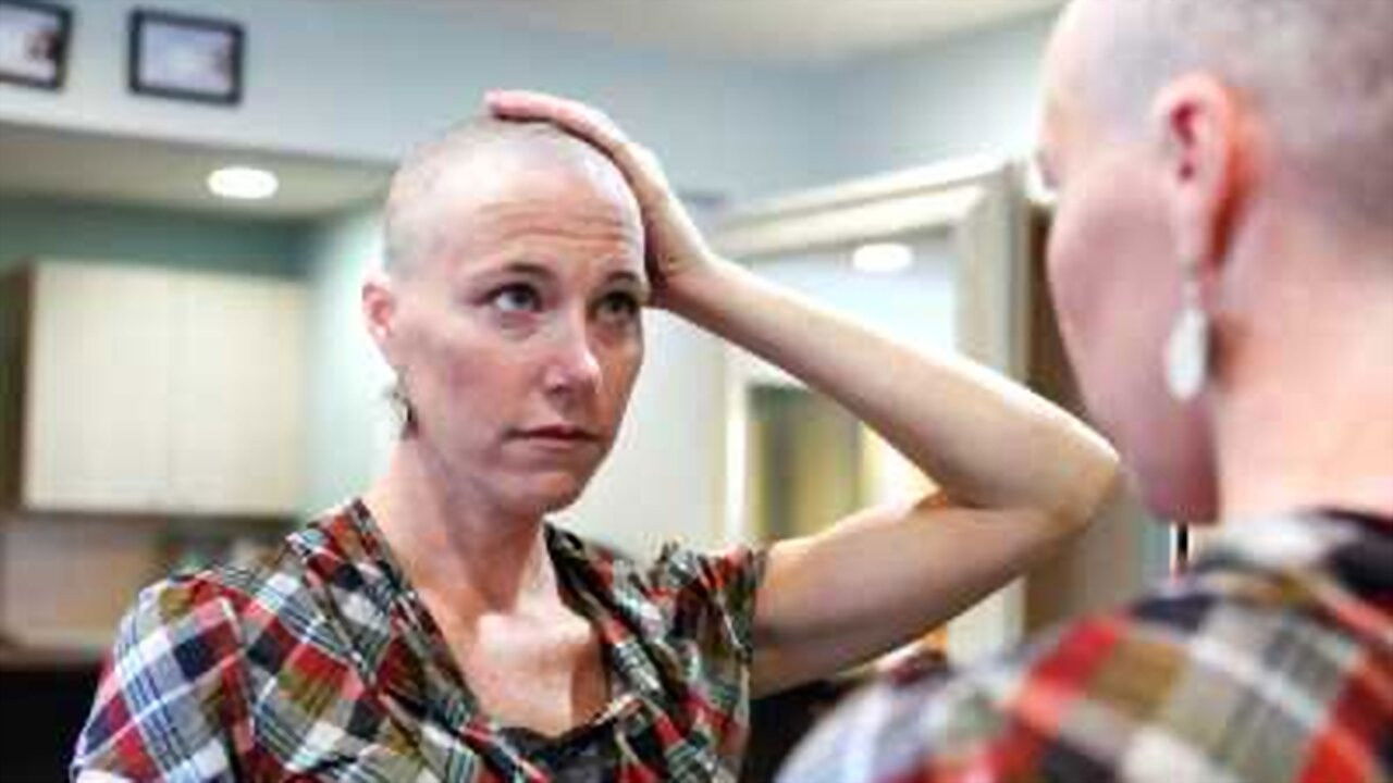 Mondays at Racine backdrop