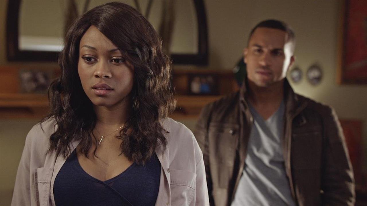 Her Stolen Past backdrop