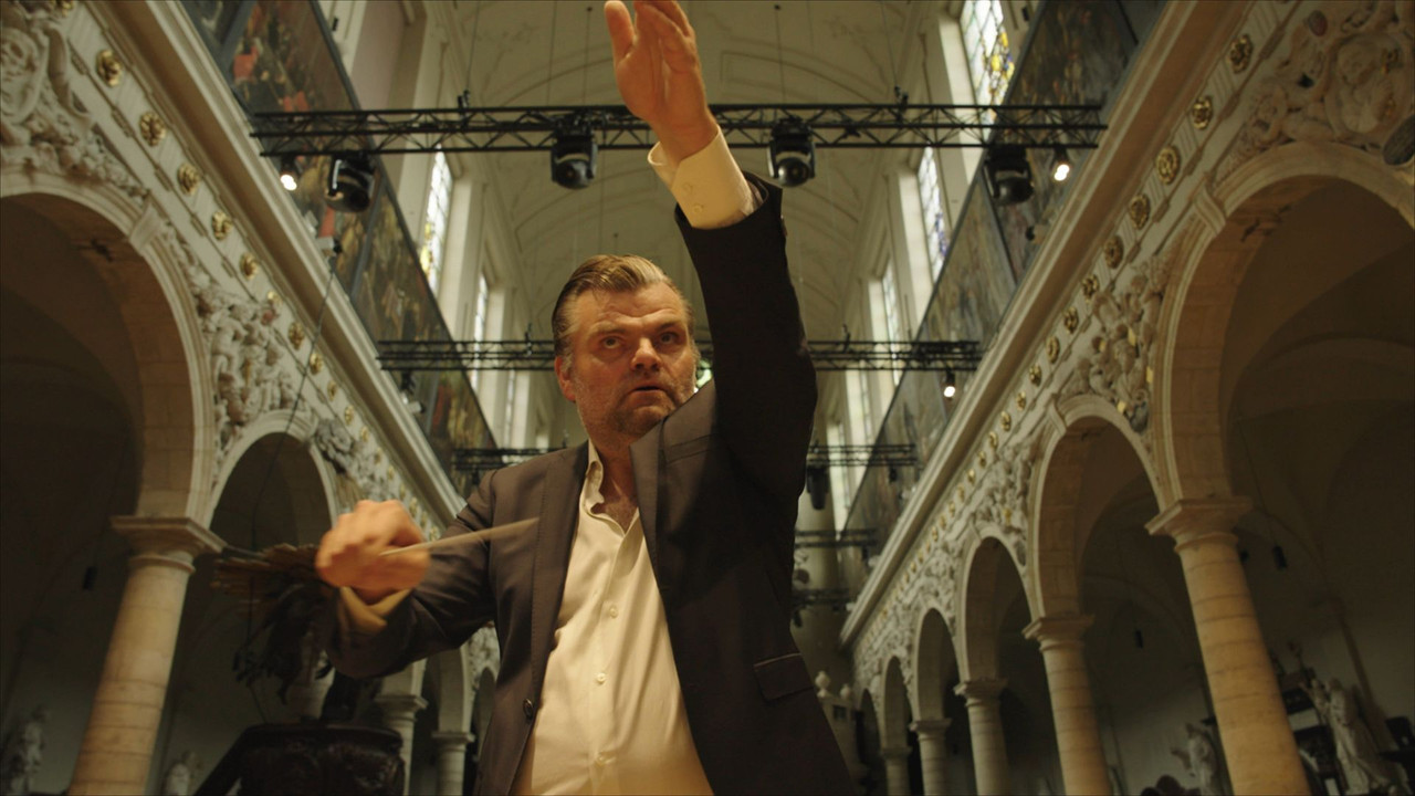 Maestro Degand backdrop