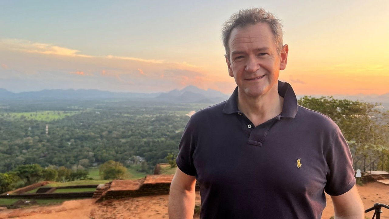 Alexander Armstrong in India backdrop