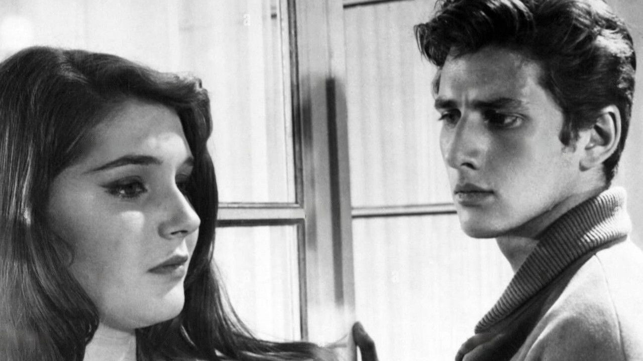 La puerta abierta backdrop