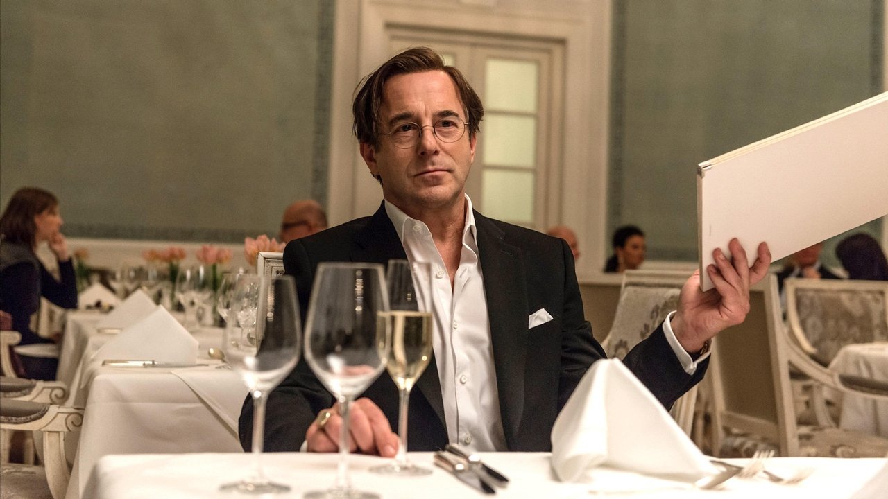 Allmen and the Pink Diamond backdrop