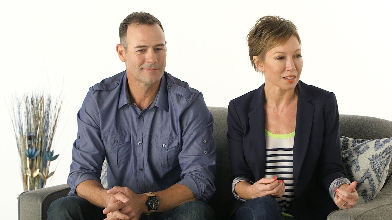 Long Lost Family backdrop