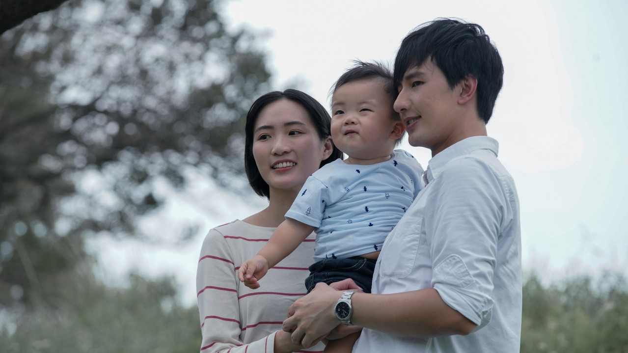 A Bird Goes By backdrop