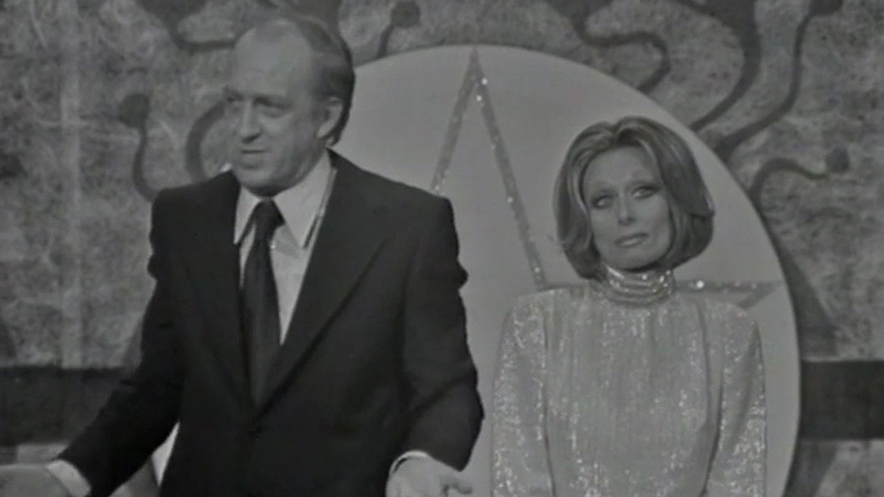 Tante scuse backdrop