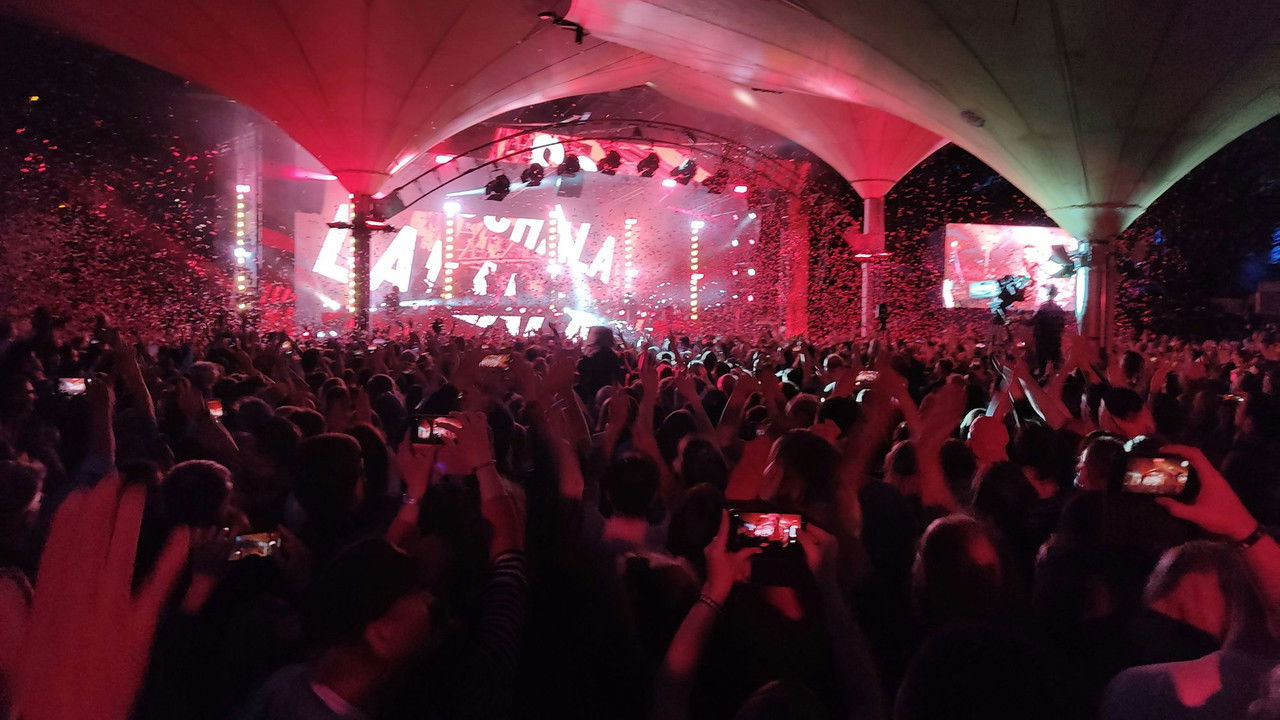 Kasalla: Aff noh drusse - Open-Air Tanzbrunnen backdrop