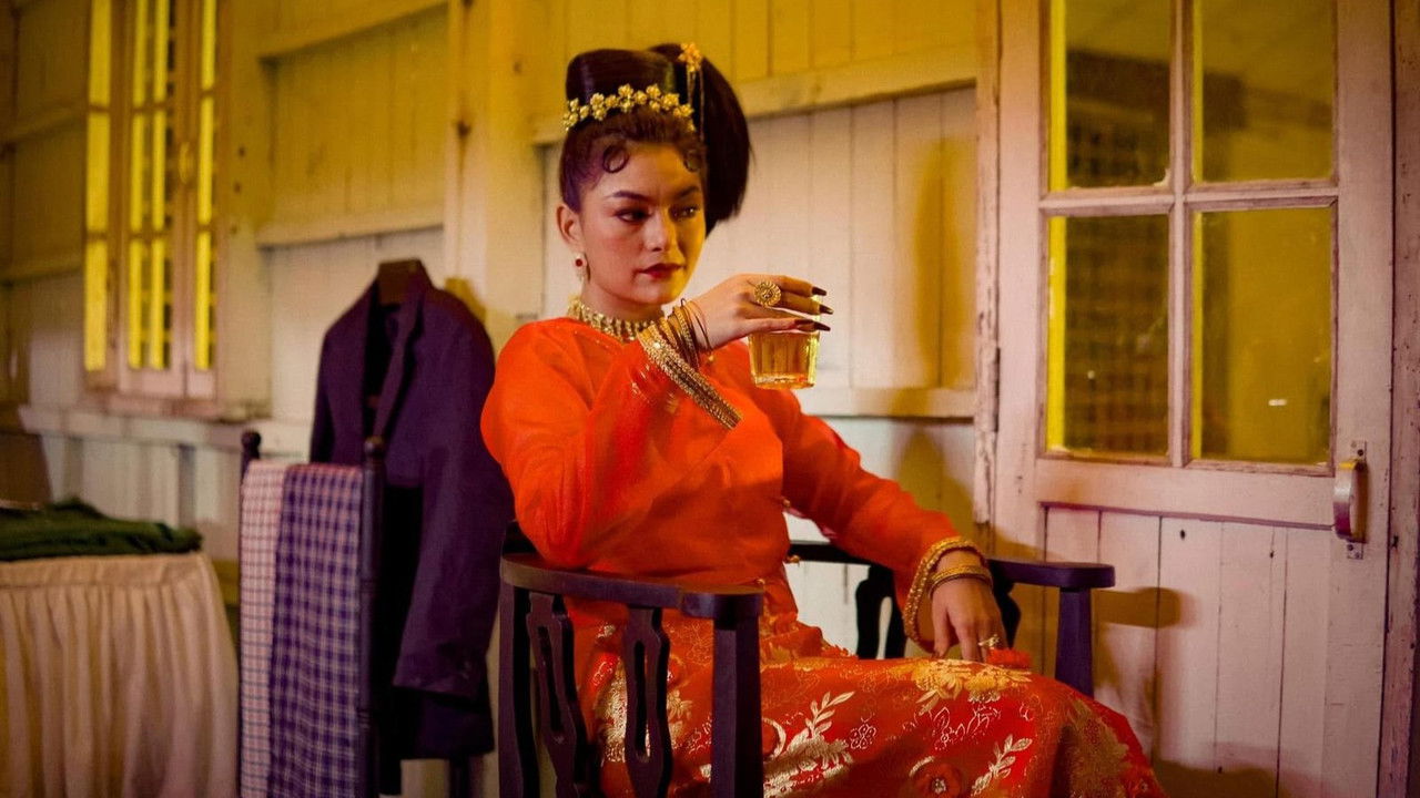 Thabin The Mya Hnin Si - The Beginning backdrop