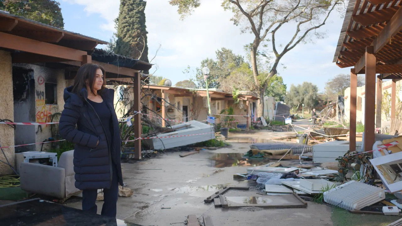 Screams Before Silence backdrop