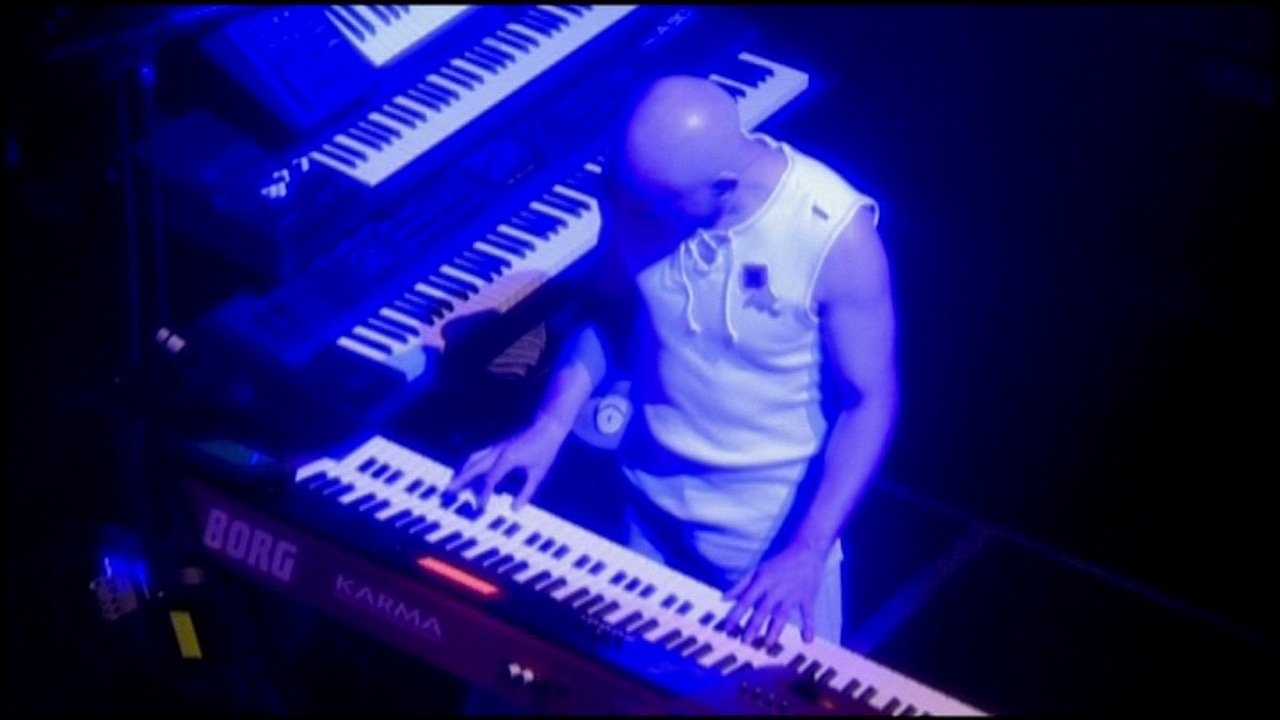 Marillion: Marbles On The Road backdrop