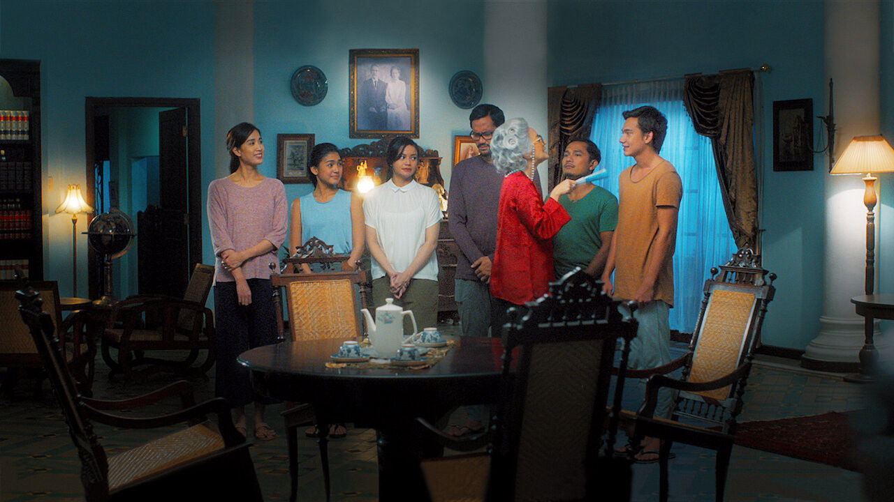 Three Ladies 2 backdrop