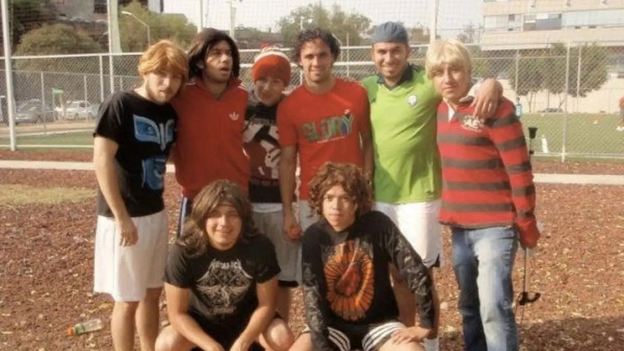 Pelusa Caligari backdrop