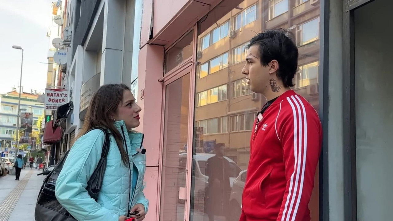 Hasçelikler and the City backdrop