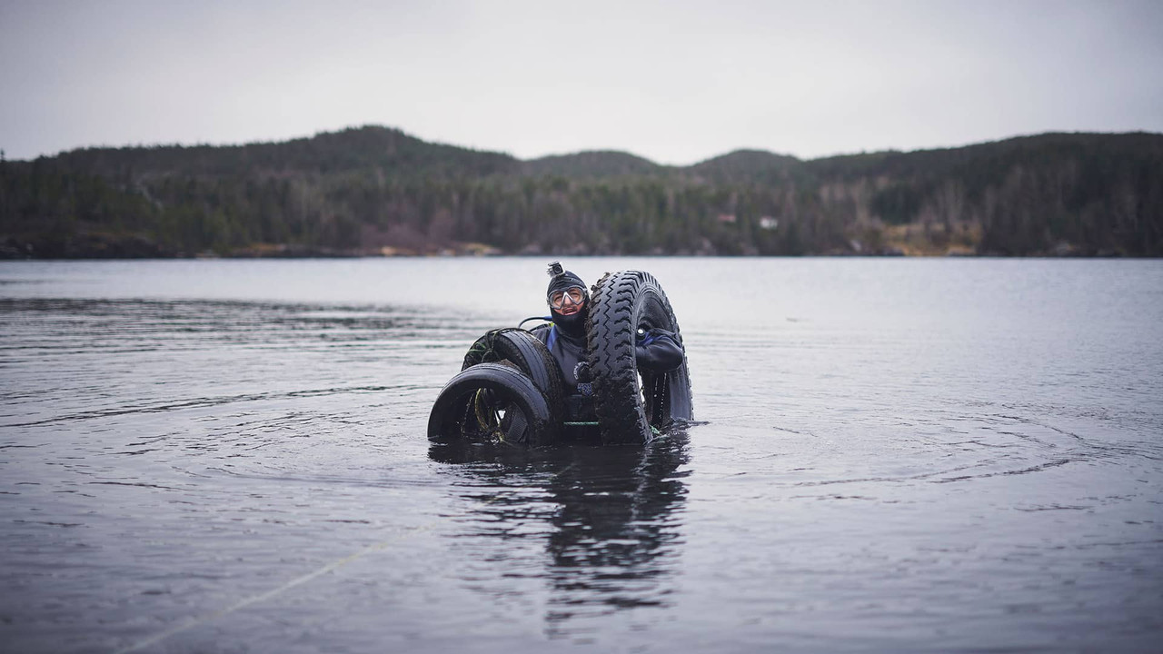 Hell or Clean Water backdrop