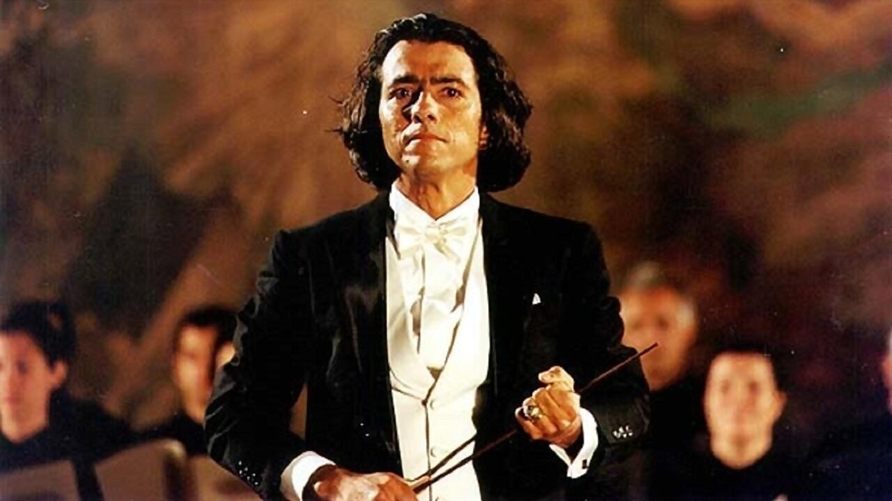 Villa-Lobos: A Life of Passion backdrop