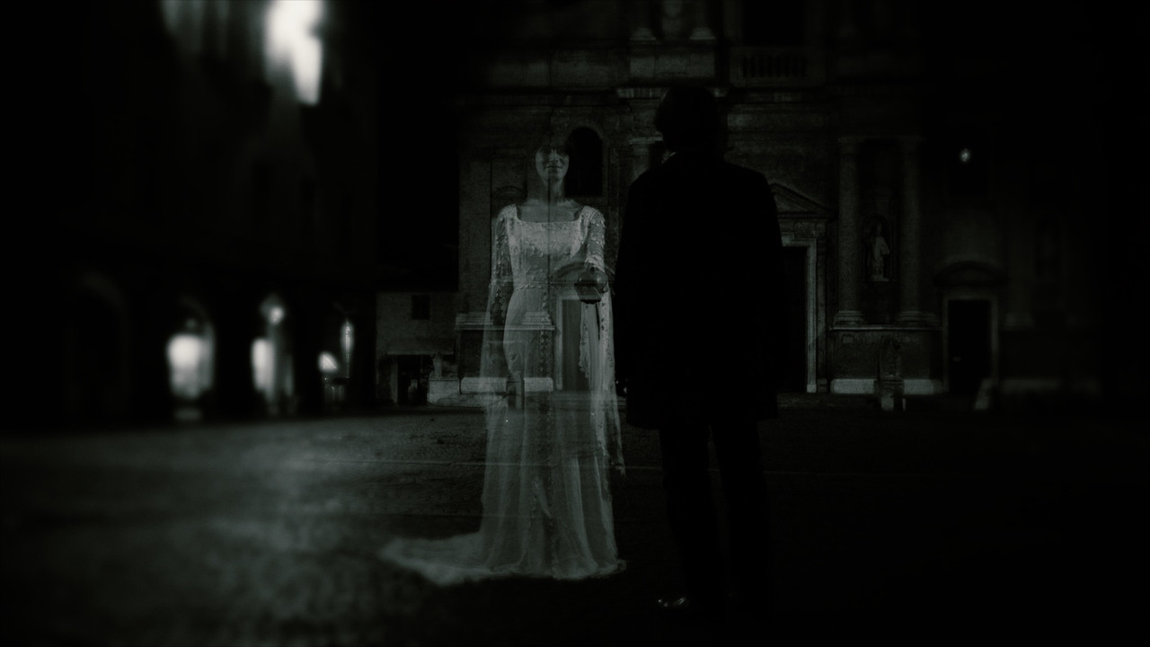 Il volo della sirena backdrop