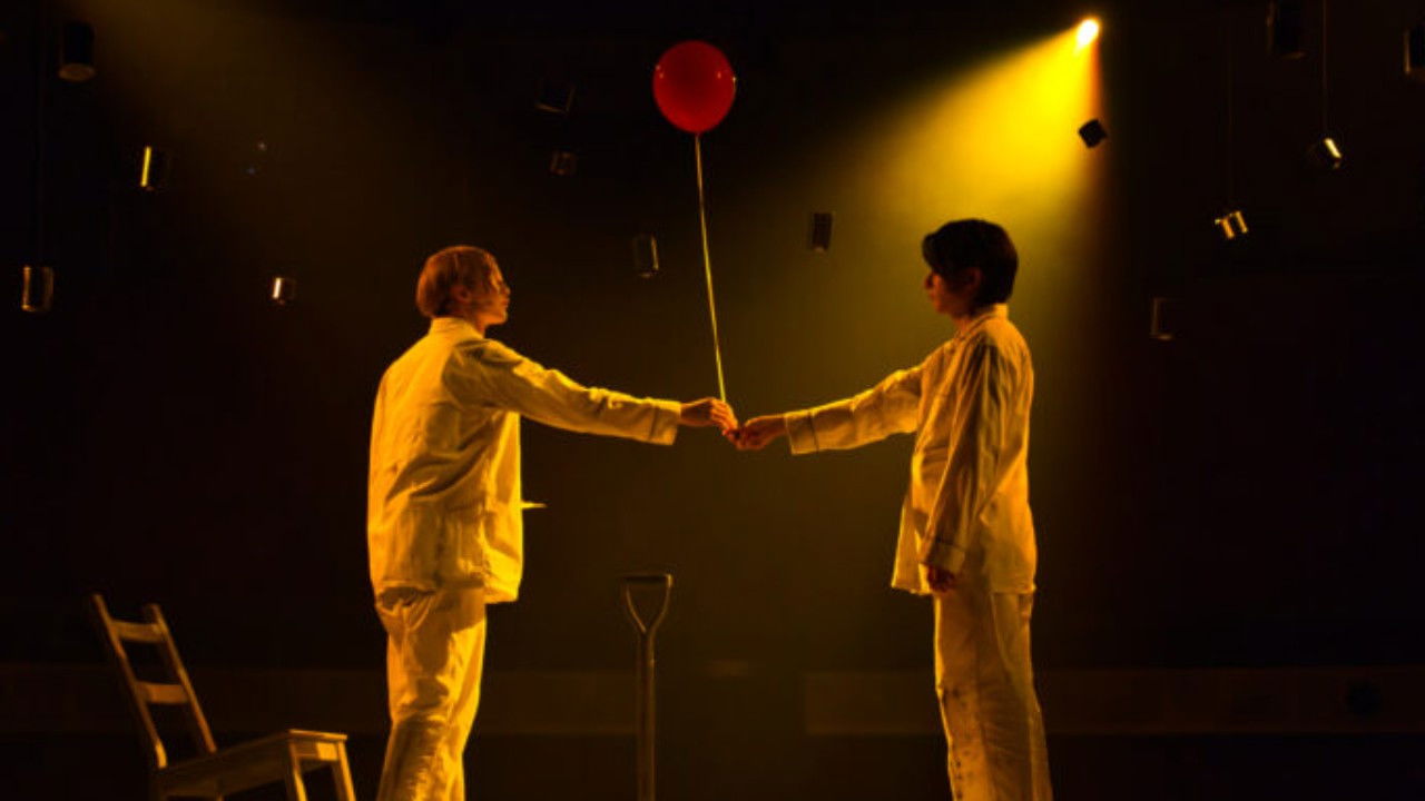 言式 「んもれ」 backdrop