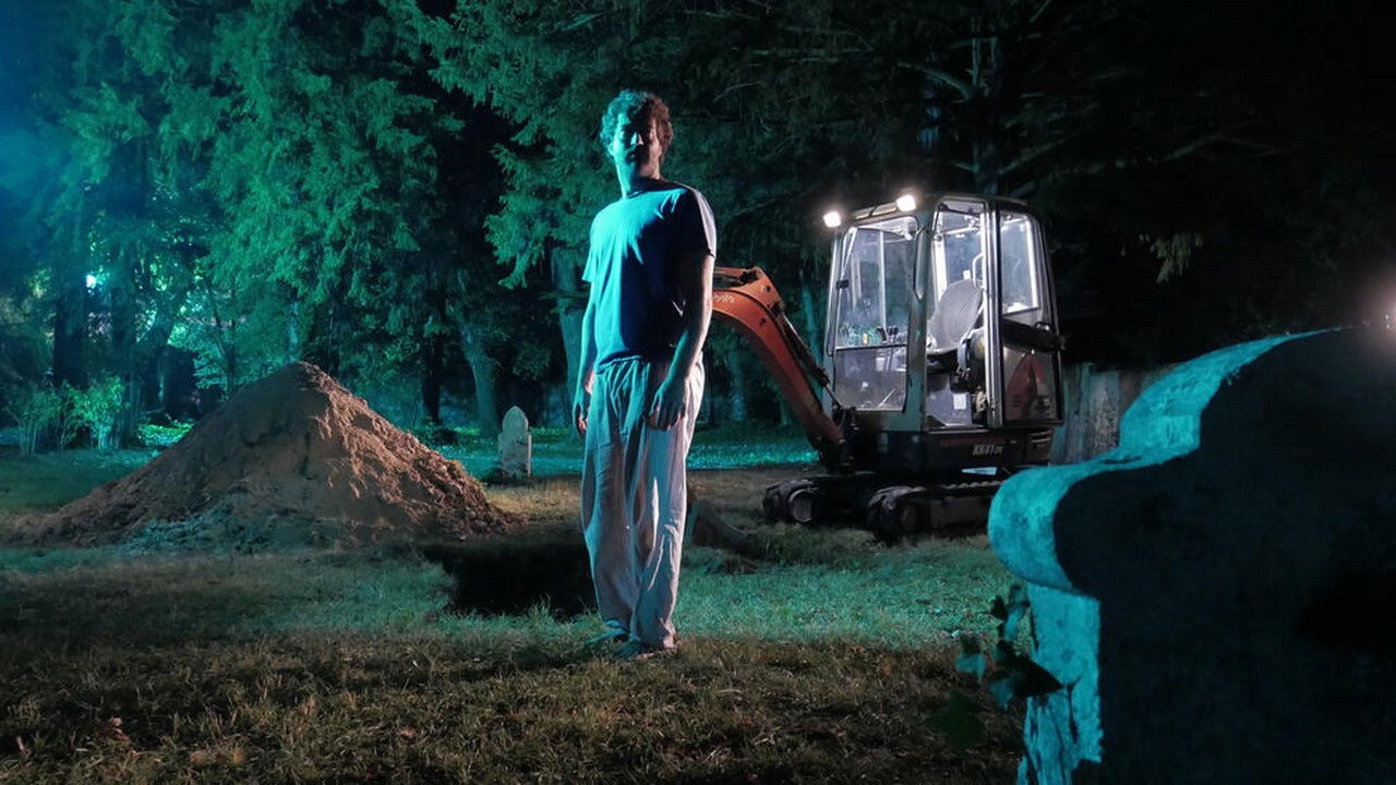 Le Somnambuliste backdrop