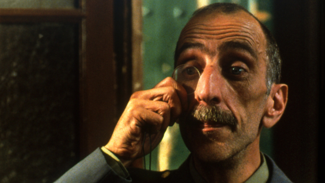 Recollections of the Yellow House backdrop