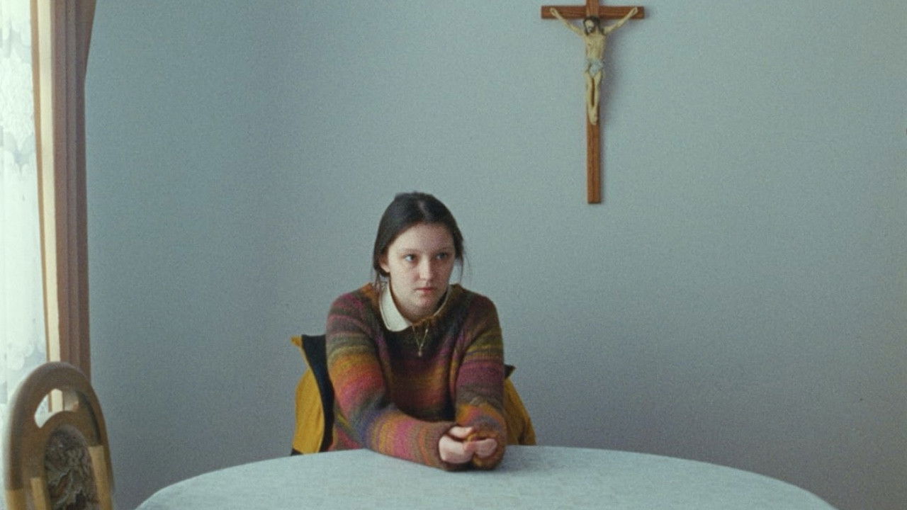 I Saw the Face of the Devil backdrop