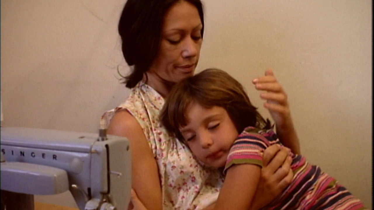 Tati, a Garota backdrop