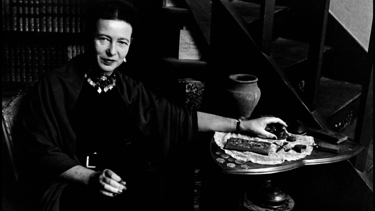 Looking for Simone backdrop