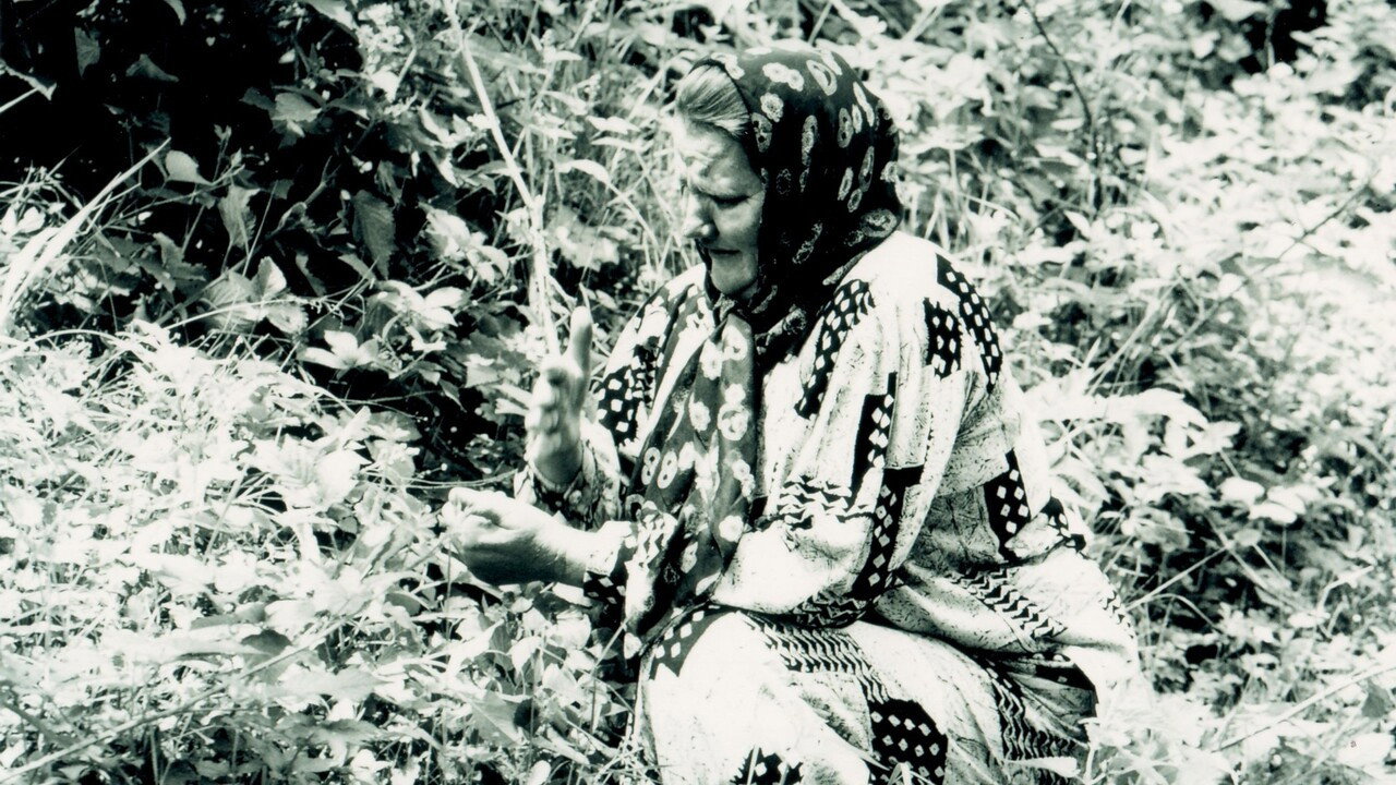 A Cry from the Grave backdrop