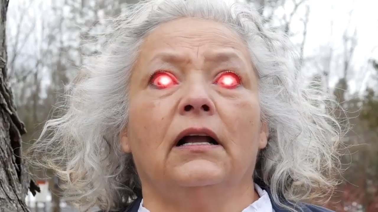 Amityville Island backdrop