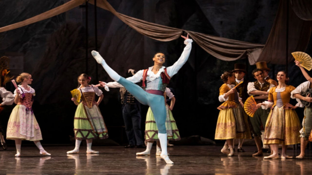 Don Quichotte, à l'Opéra Bastille backdrop