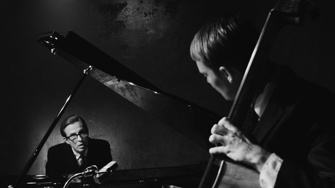 Everybody Digs Bill Evans backdrop
