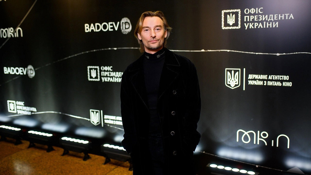 The Hardest Hour backdrop