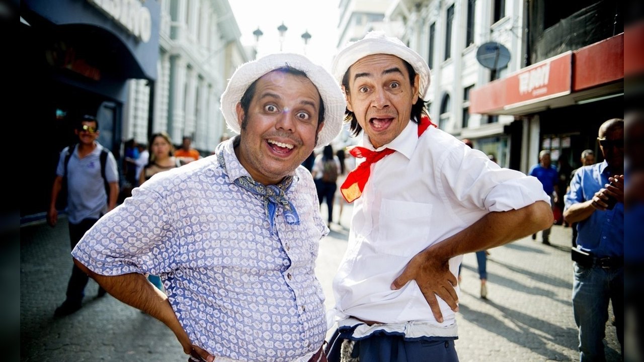 Los Enredos de Juan Vainas backdrop