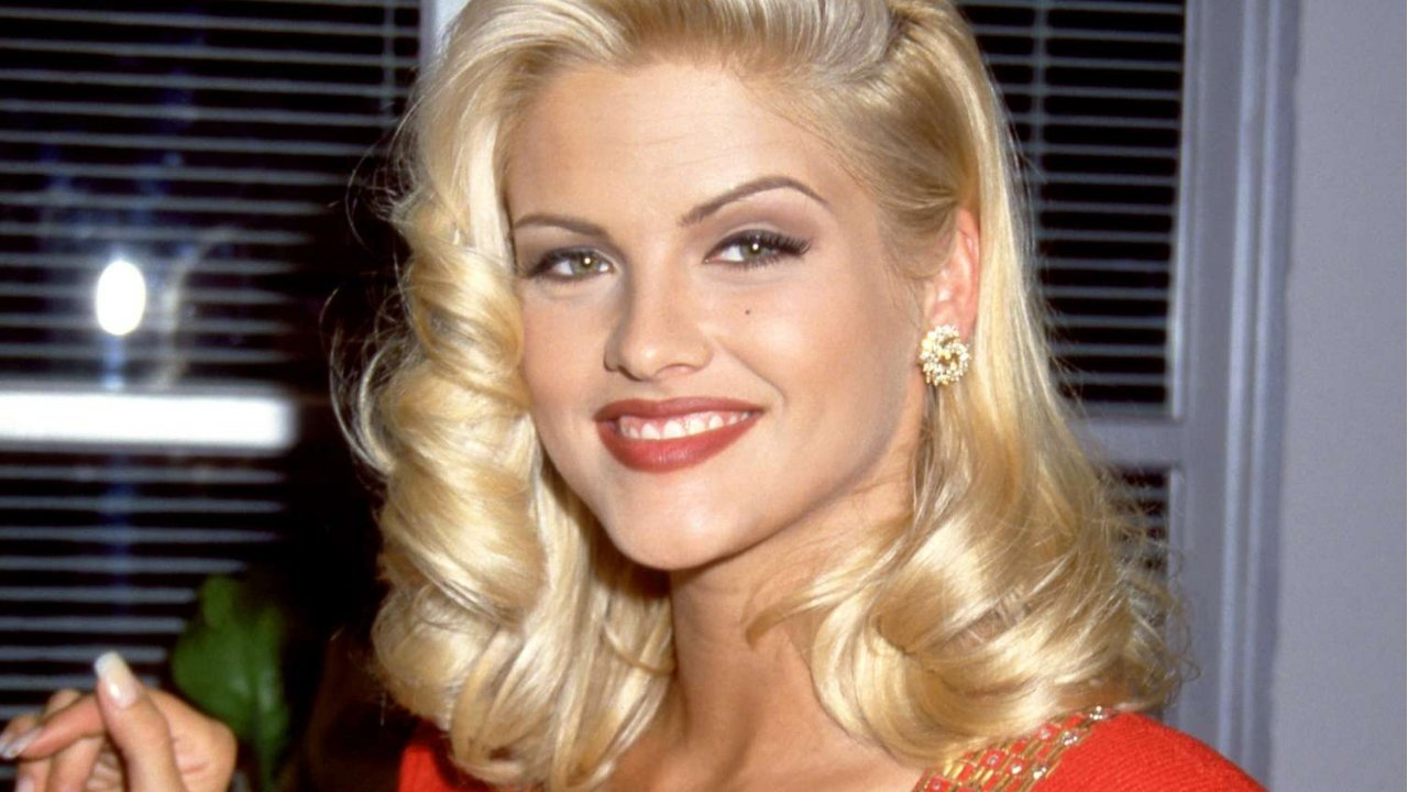 Playboy: The Best of Anna Nicole Smith backdrop