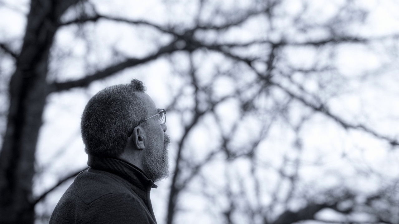 Le silence assourdissant du ciel backdrop