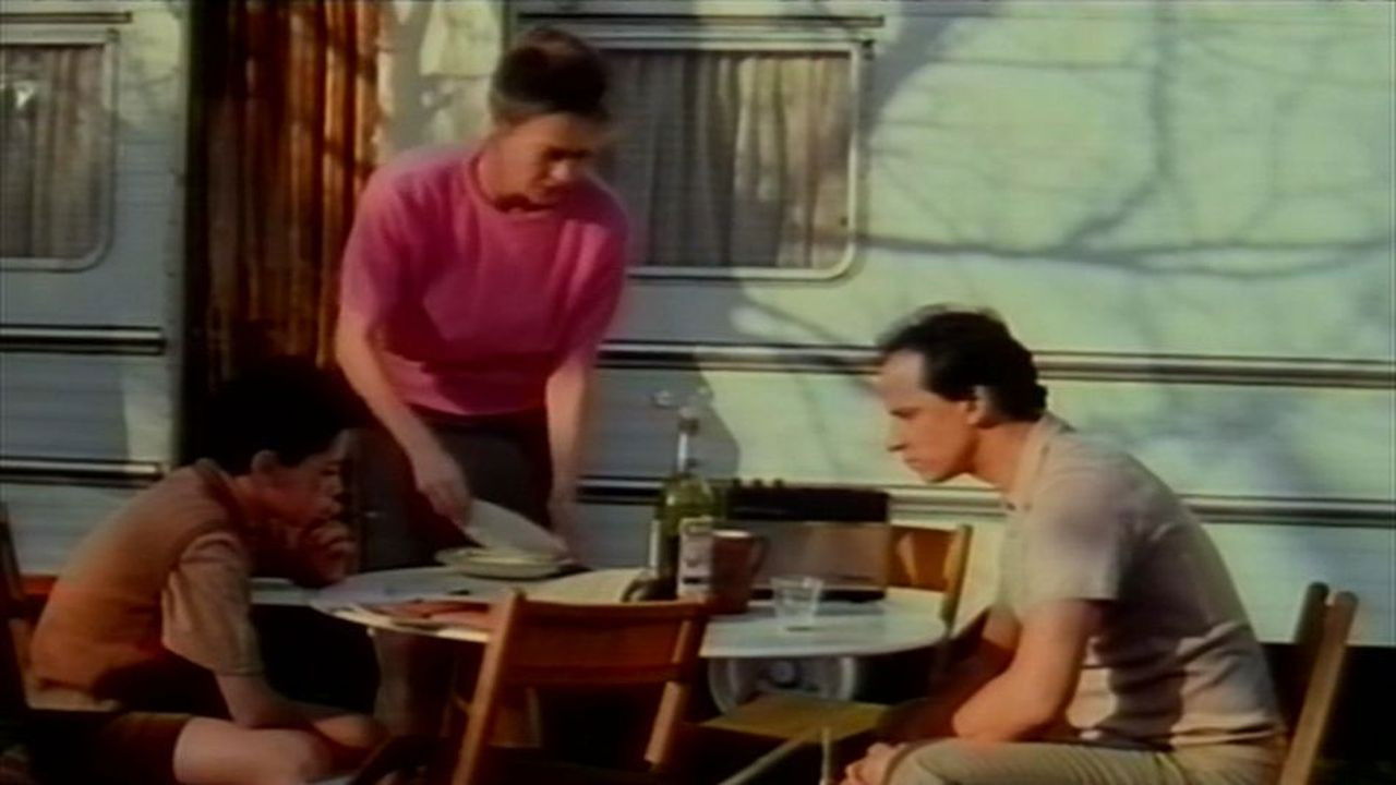 Comme un bateau, la mer en moins backdrop