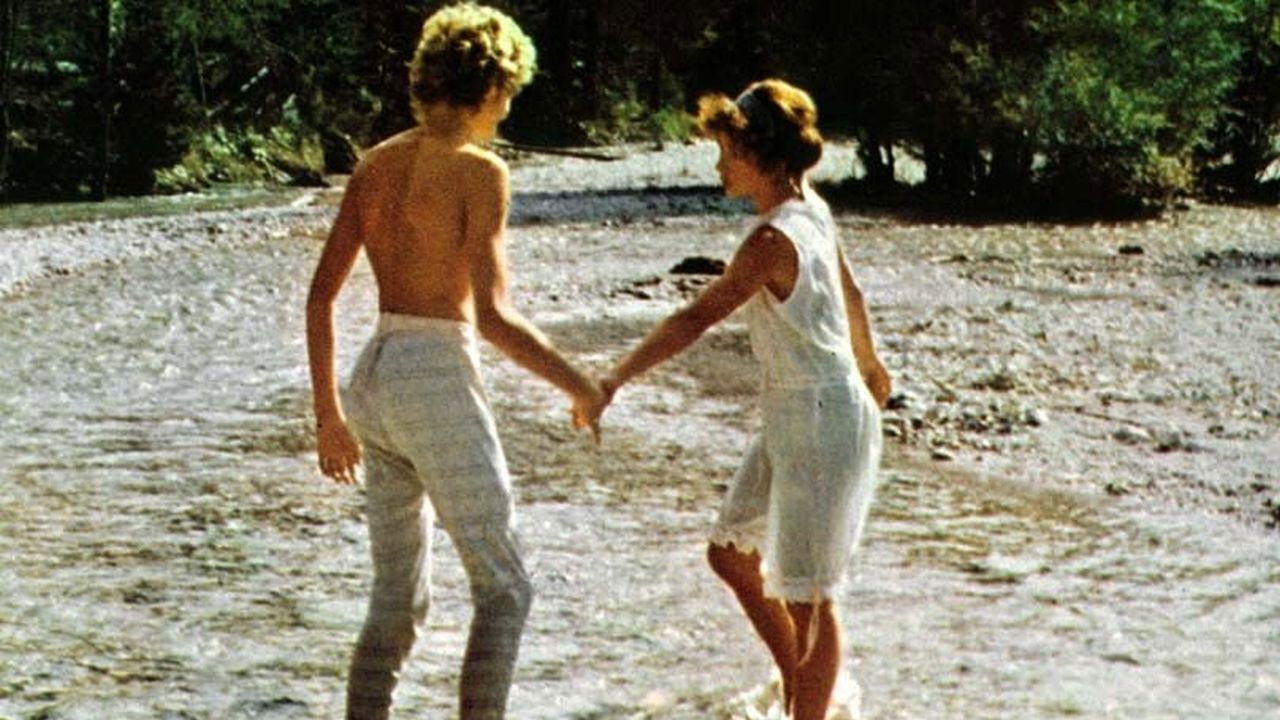 Love Under the Elms backdrop