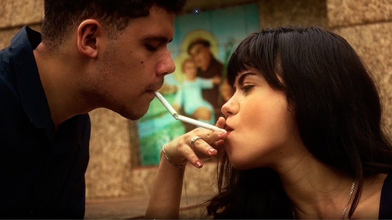 O Silêncio Dos Mortos backdrop