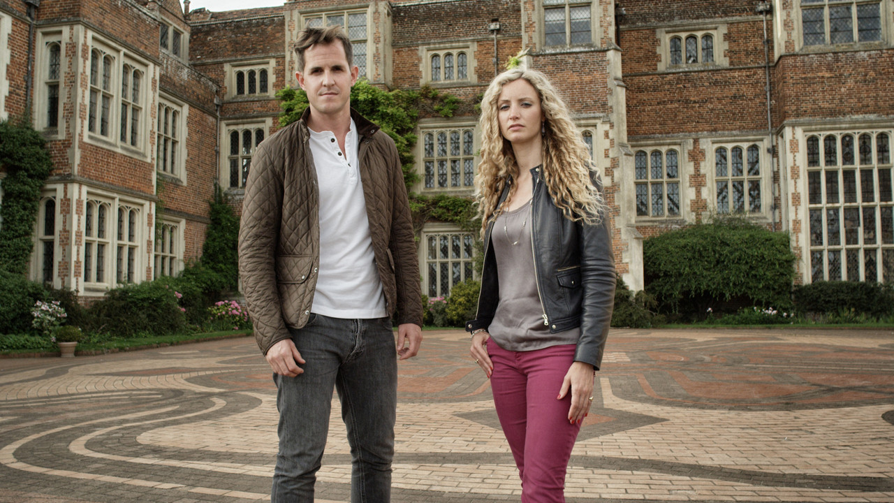 Henry VIII and His Six Wives backdrop