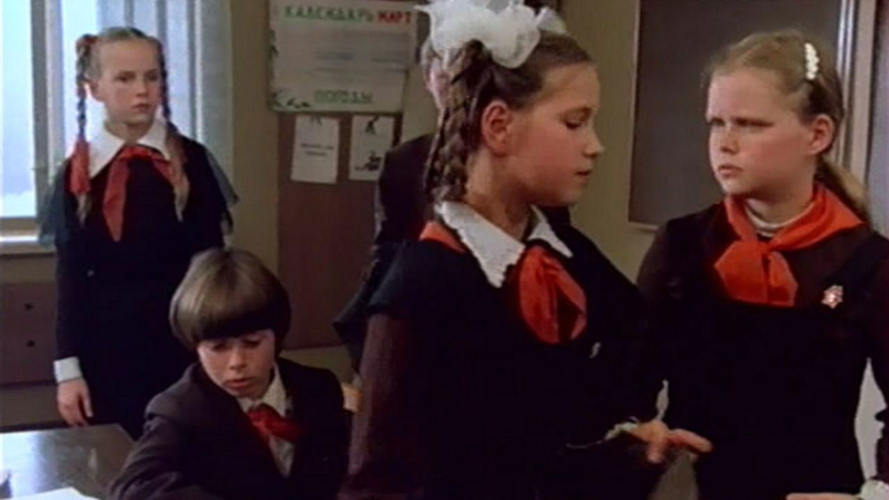 F-Mark 'with deceit' backdrop