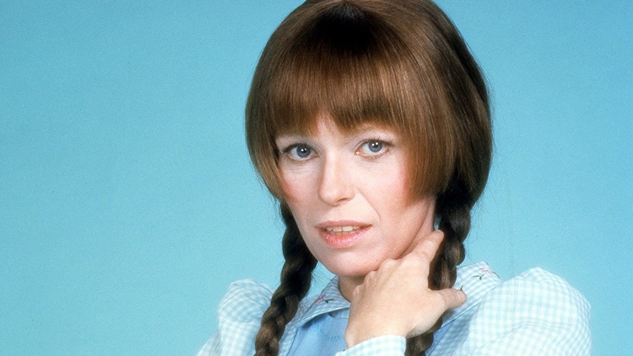 Mary Hartman, Mary Hartman backdrop